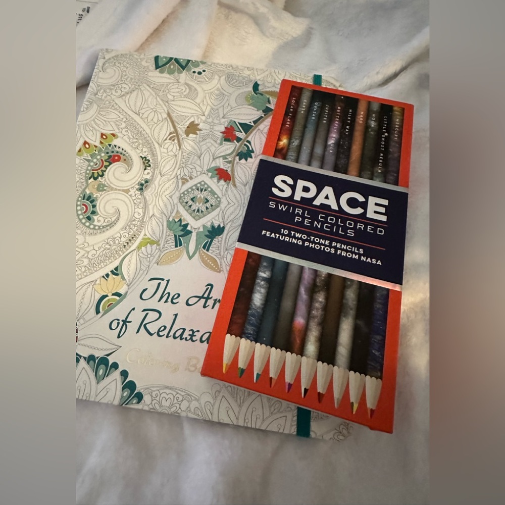 The Art of relaxation coloring book/10 pk Space Swirl colored pencils